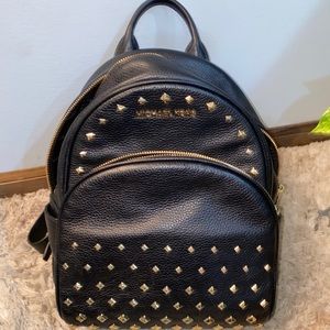 Michael Kors Backpack (medium)